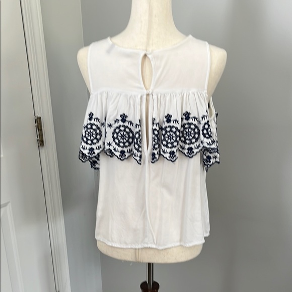 SO Shoulder Tank Top White and Navy Embroidered Detailing Size Large - Picture 2 of 9